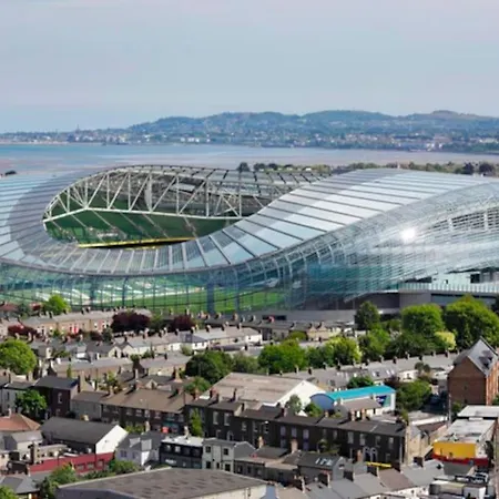 Apartament Bright Spacious Mews In Great Location